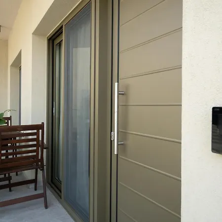 Reverie アパートホテル リメナリア