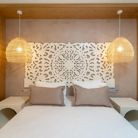 アパートホテル Reverie