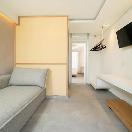 アパートホテル Reverie